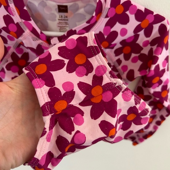 Tea Swim Rashguard Sun protection bathing suit - Picture 3 of 3